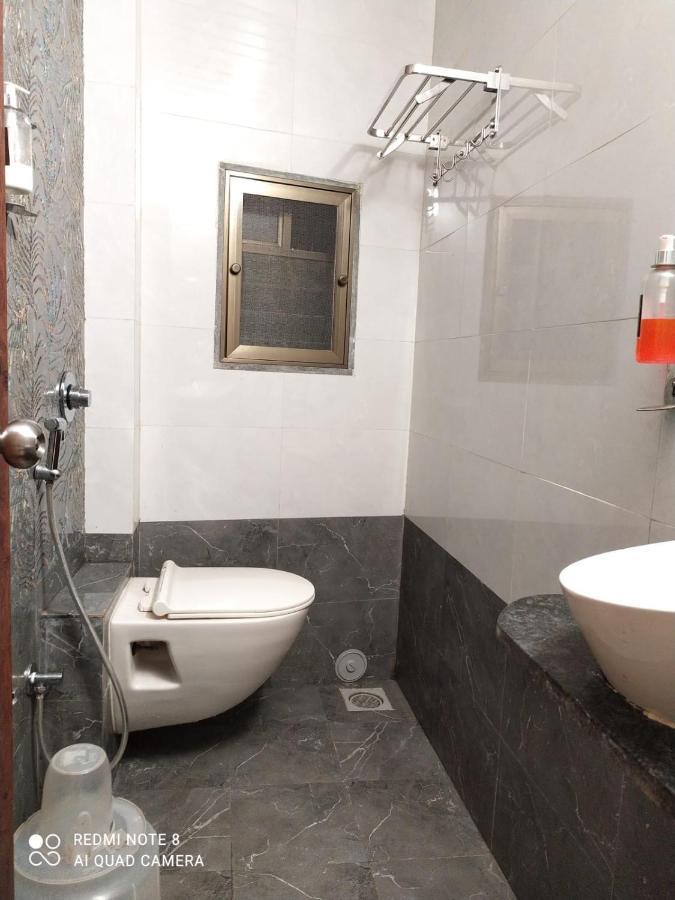 U Life Hotel Bombaj Zewnętrze zdjęcie
