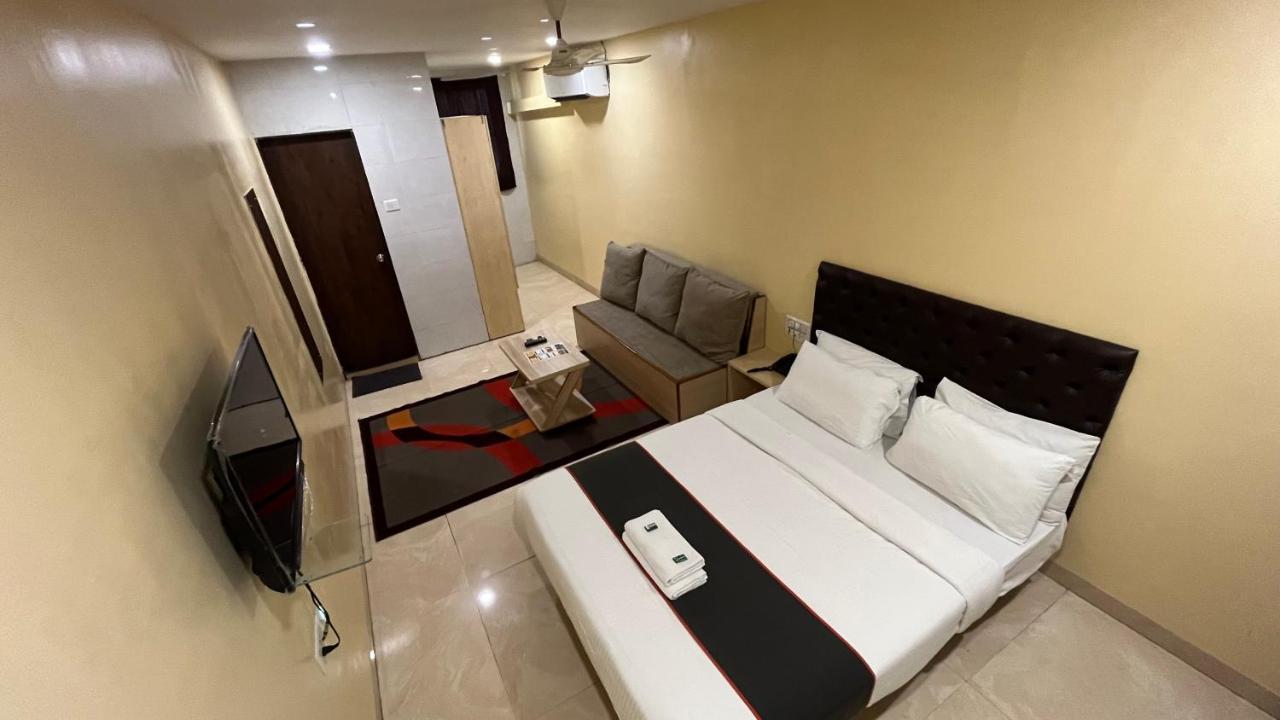 U Life Hotel Bombaj Zewnętrze zdjęcie